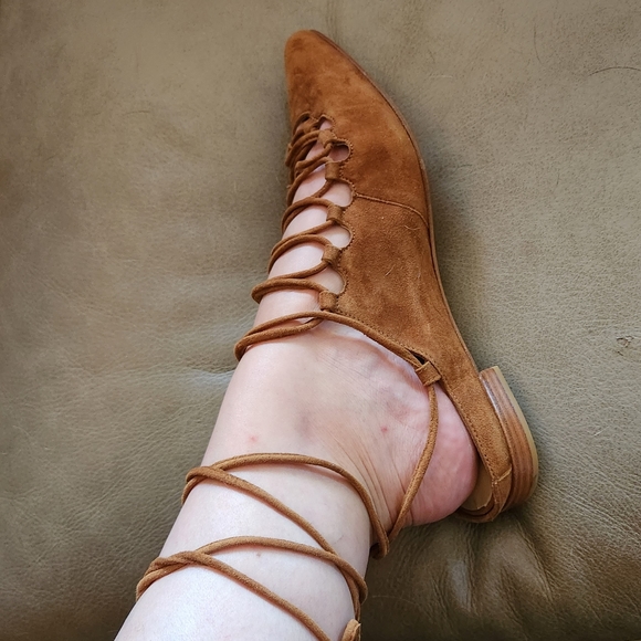 STUART WEITZMAN Brown Suede Stringdown Flats - Picture 3 of 12